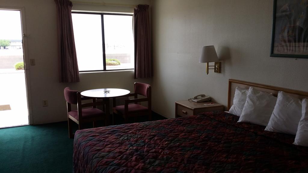 Greentree Inn Of Holbrook, Az Phòng bức ảnh